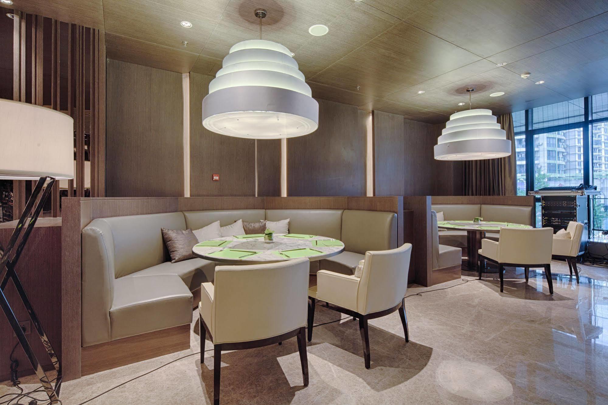 Courtyard By Marriott Xinchang Luaran gambar